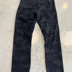 Camo lulu lemon leggings